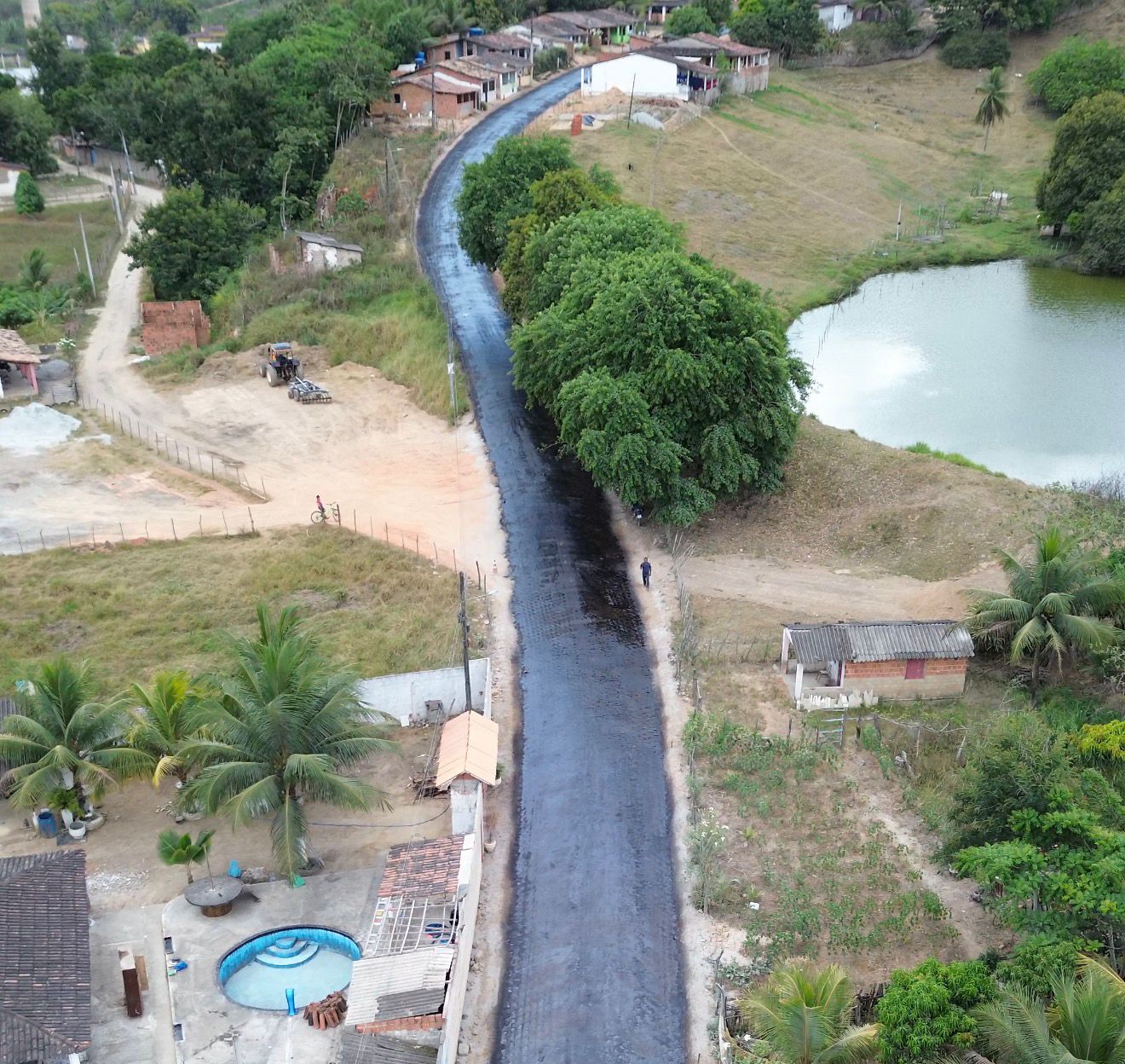 Pavimentação chega ao povoado Ouricuri e transforma a realidade da comunidade